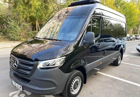 Negru Utilizat 2023 Mercedes Sprinter Van | 55.000 EUR - Imagine 1/4