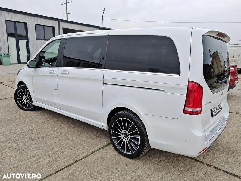 Second-hand Mercedes V250 Avantgarde 190 CP (139 kW) 2018 Culoarealb Monovolum
