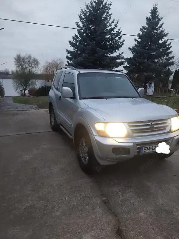 Utilizat 2002 Mitsubishi Pajero SUV | 6.400 EUR - Imagine 1/4