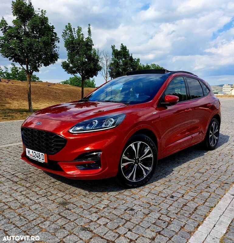 Rosu Utilizat 2022 Ford Kuga ST-Line SUV | 23.450 EUR (Puțin scump) - Imagine 1/4