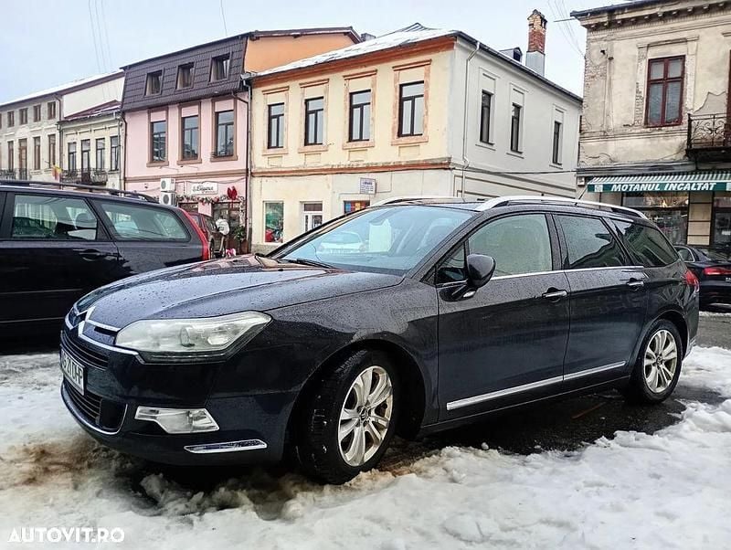 Culoarenegru Utilizat 2012 Citroën C5 Break | 3.950 EUR (Preț OK) - Imagine 1/4