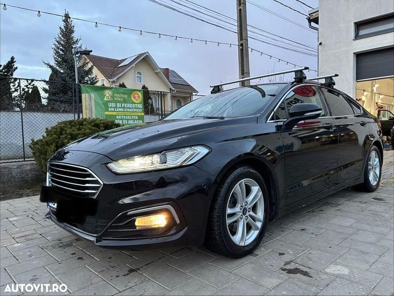 Second-hand Ford Mondeo ST-Line 150 CP (110 kW) 2019 Culoarenegru Berlinǎ