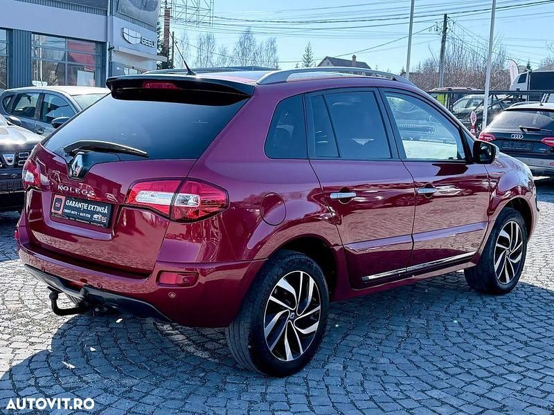Second-hand Renault Koleos 173 CP (127 kW) 2015 Culoarerosu SUV