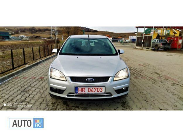 Gri Utilizat 2007 Ford Focus Break | 2.450 EUR (Preț OK) - Imagine 1/4