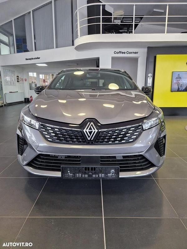 Second-hand Renault Clio V Techno 90 CP (66 kW) 2024 Culoaregri