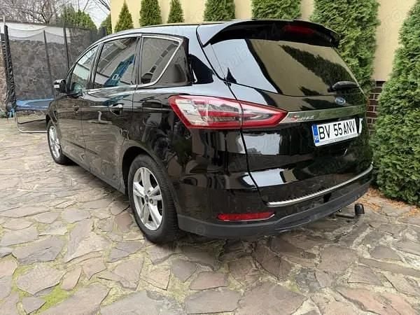 Second-hand Ford S-MAX S 150 CP (110 kW) 2018 Negru Monovolum