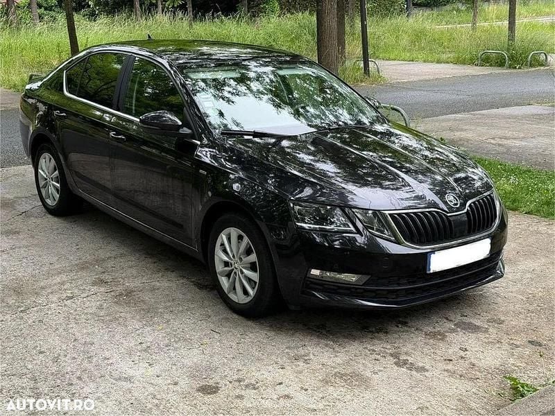 Negru Utilizat 2019 Skoda Octavia Berlinǎ | 10.690 EUR (Super Preț) - Imagine 1/4