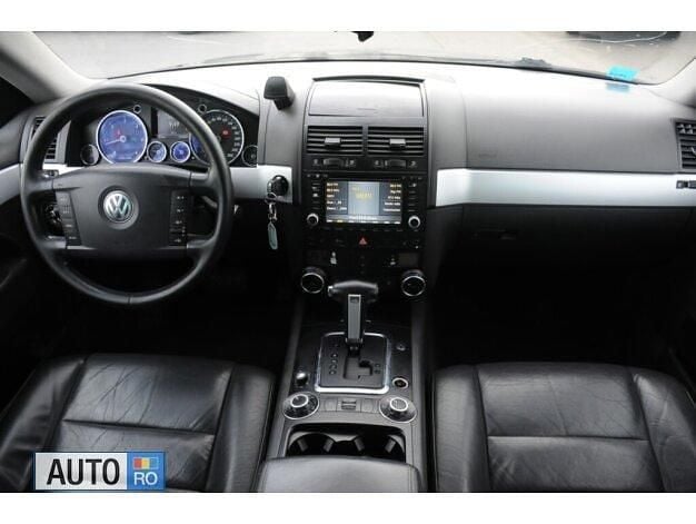 Negru Utilizat 2005 VW Touareg SUV | 3.500 EUR (Preț bun) - Imagine 1/3