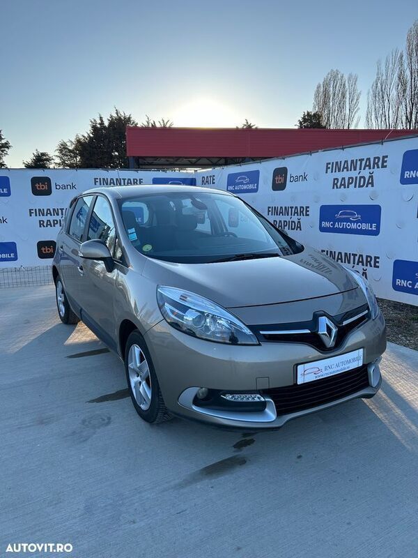Maro Utilizat 2013 Renault Scénic III Expression Monovolum | 5.499 EUR (Preț OK) - Imagine 1/4