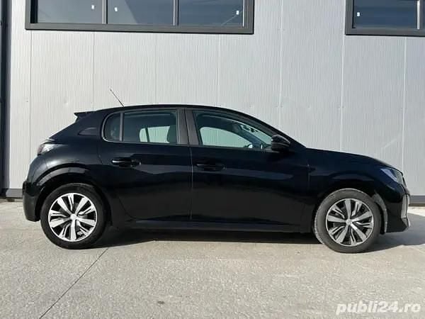 Second-hand Peugeot 208 75 CP (55 kW) 2020 Negru Hatchback