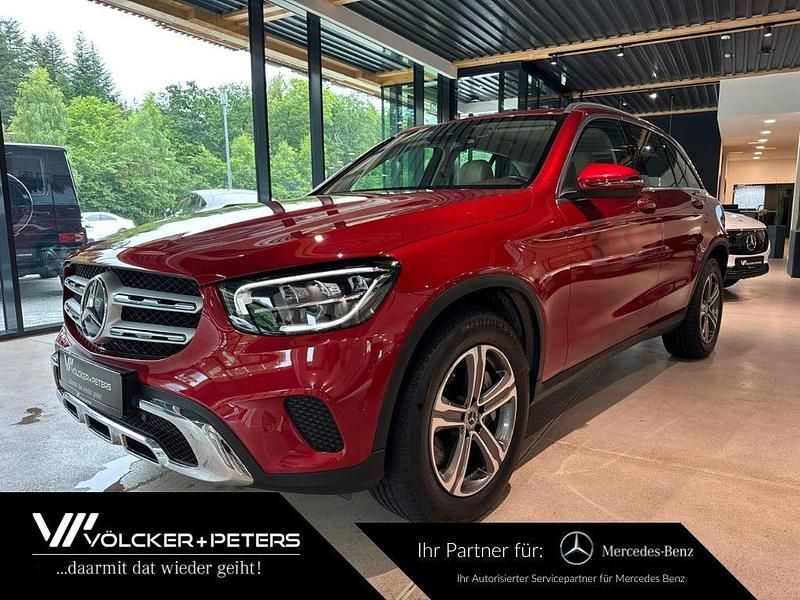 Utilizat 2022 Mercedes GLC300e | 44.698 EUR (Preț OK) - Imagine 1/1