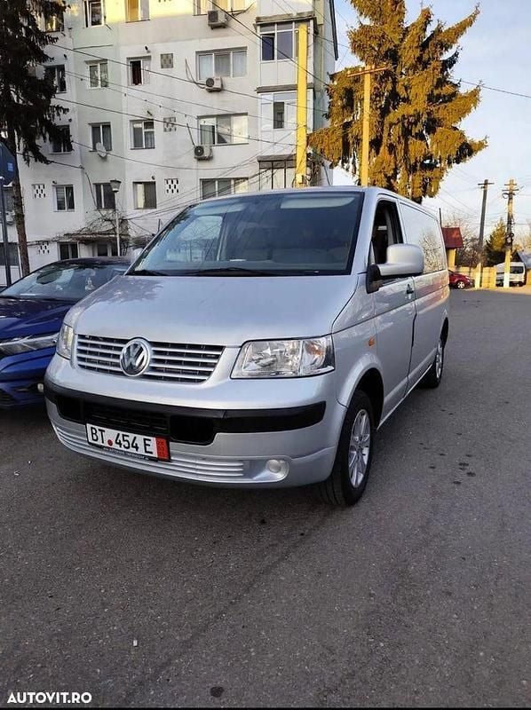 Gri Utilizat 2007 VW Caravelle Monovolum | 6.600 EUR (Preț OK) - Imagine 1/4