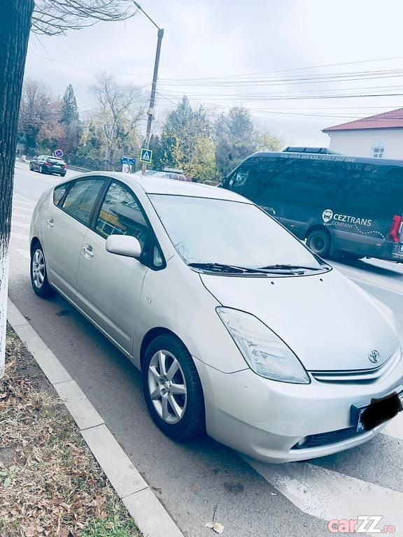 Utilizat 2005 Toyota Prius Hatchback | 4.000 EUR - Imagine 1/4