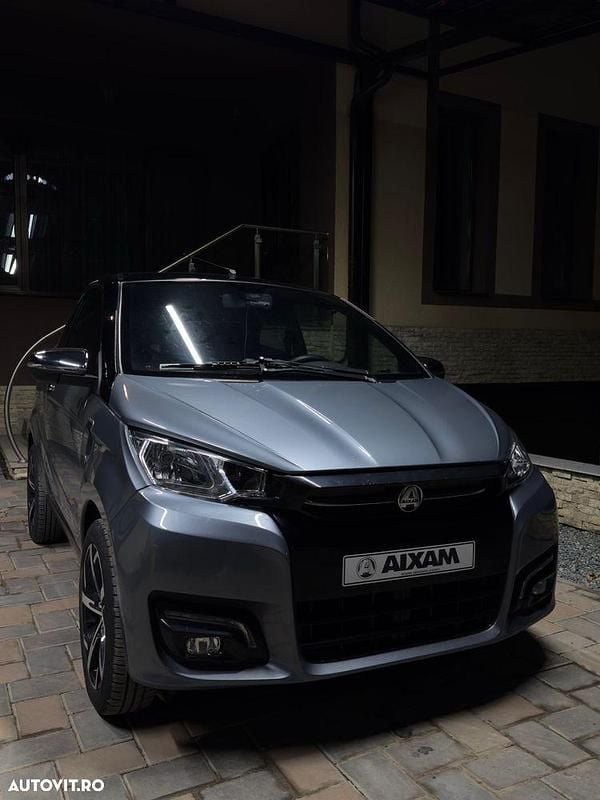 Gri Utilizat 2022 Aixam City Coupe | 8.800 EUR - Imagine 1/4