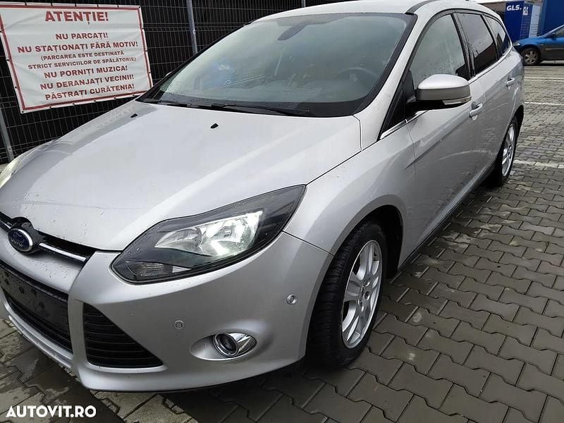 Culoareargint Second-hand 2014 Ford Focus Break | 3.999 EUR (Super Preț) - Imagine 1/4