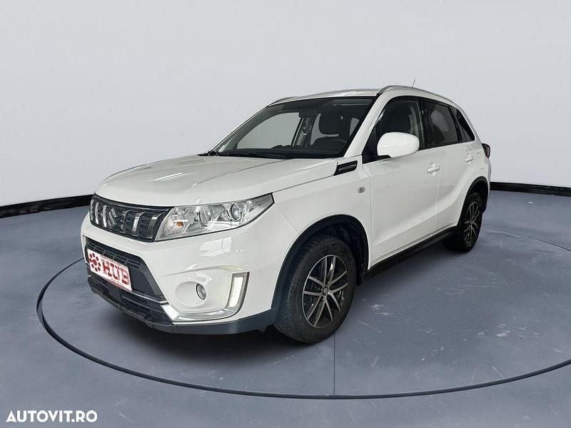 Second-hand Suzuki Vitara 112 CP (82 kW) 2019 Culoarealb SUV