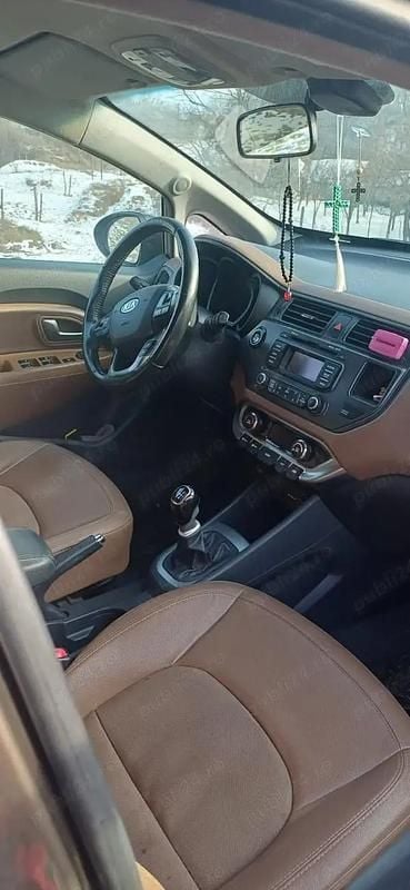 Second-hand Kia Rio 90 CP (66 kW) 2012