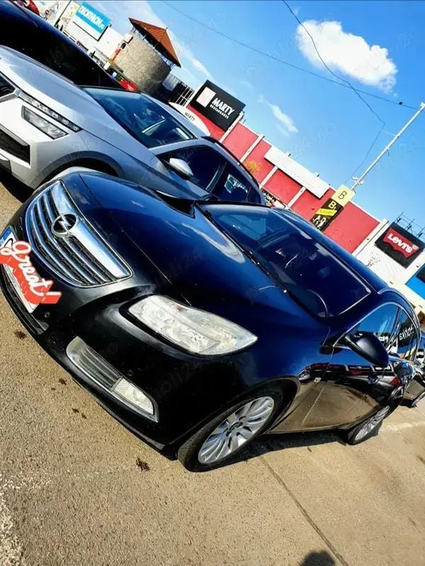 Utilizat 2010 Opel Insignia Break | 5.100 EUR (Scump) - Imagine 1/4