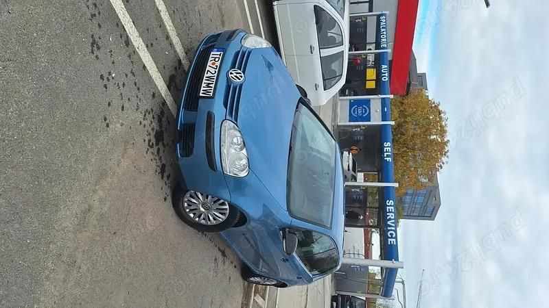 Utilizat 2006 VW Golf V Hatchback | 2.250 EUR (Preț OK) - Imagine 1/4