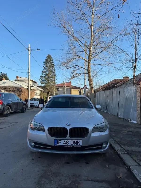 Gri Second-hand 2012 BMW 520 Berlinǎ | 9.000 EUR (Preț bun) - Imagine 1/4