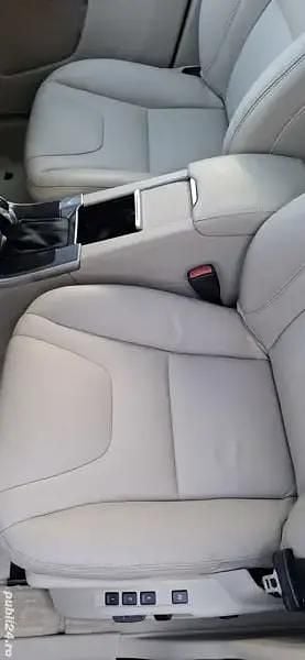 Utilizat 2016 Volvo XC60 Summum SUV | 19.500 EUR (Preț OK) - Imagine 1/4