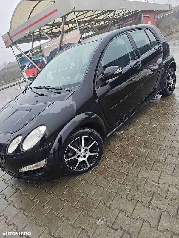 Second-hand Smart ForFour Pulse 95 CP (69 kW) 2004 Culoarenegru Hatchback