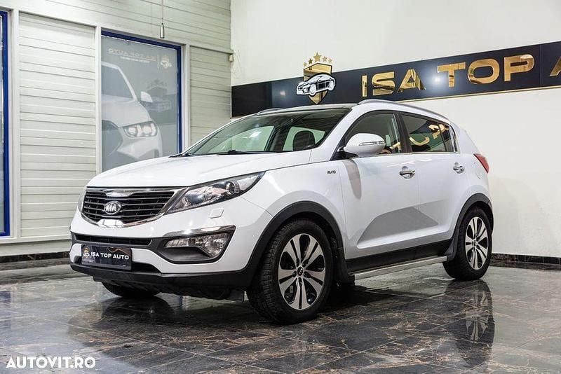 Culoarealb Utilizat 2012 Kia Sportage Spirit SUV | 9.000 EUR (Preț bun) - Imagine 1/4