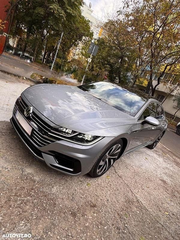 Second-hand VW Arteon R-line 190 CP (139 kW) 2020 Culoareargint Berlinǎ