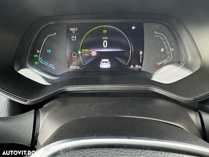 Second-hand Renault Clio V Zen 140 CP (102 kW) 2022 Culoarealb