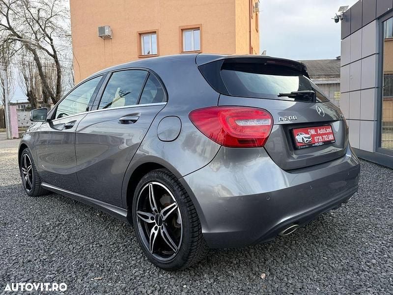 Second-hand Mercedes A200 Urban 136 CP (100 kW) 2014 Culoaregri Hatchback