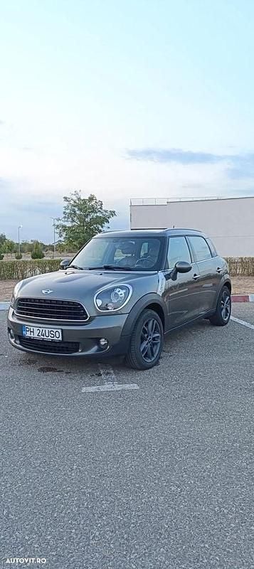 Culoaremaro Utilizat 2014 Mini Countryman SUV | 7.400 EUR - Imagine 1/4