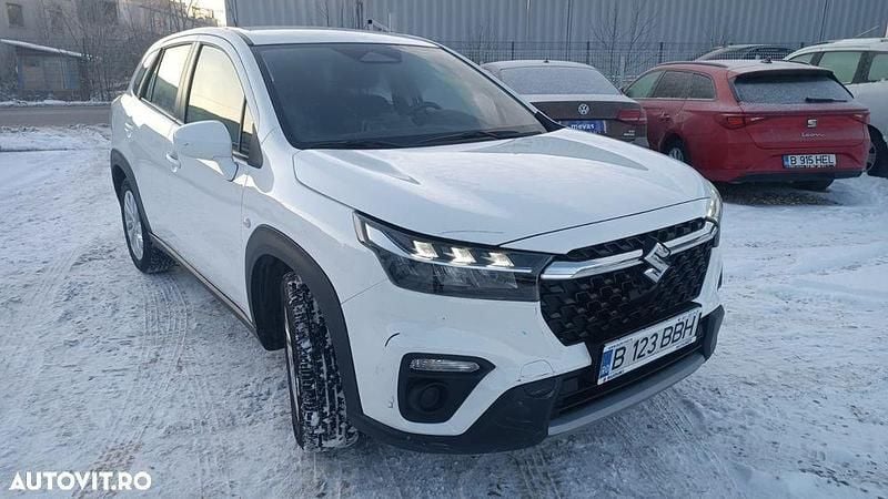Second-hand Suzuki SX4 S-Cross 129 CP (94 kW) 2024 Culoarealb SUV