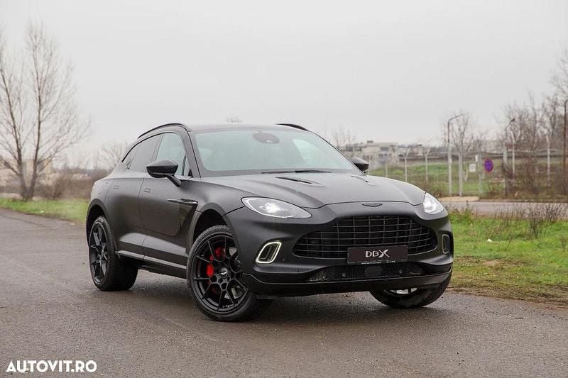 Second-hand Aston Martin DBX 550 CP (404 kW) 2021 Culoarenegru SUV