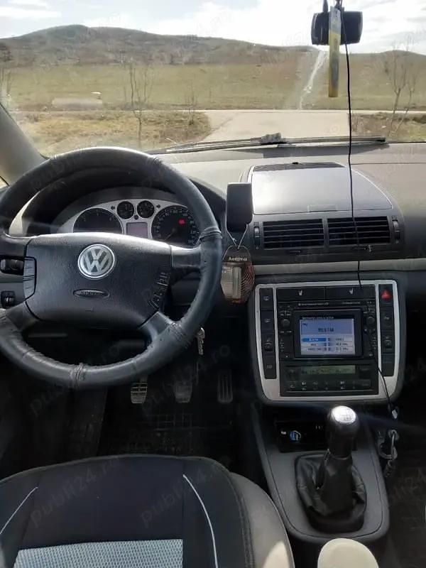 Second-hand VW Sharan Freestyle 140 CP (102 kW) 2007 Monovolum