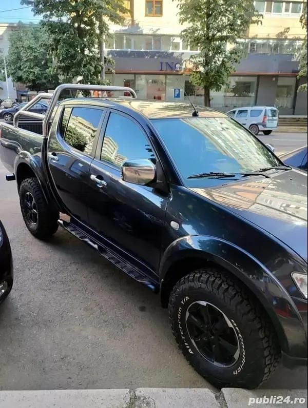 Utilizat 2011 Mitsubishi L200 Pickup | 11.700 EUR (Preț OK) - Imagine 1/4