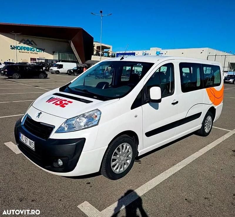 Culoarealb Utilizat 2015 Peugeot Expert Premium Van | 11.900 EUR - Imagine 1/4