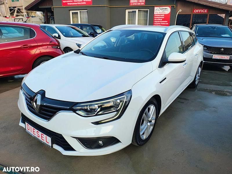 Second-hand Renault Mégane GrandTour Initiale Paris 95 CP (69 kW) 2020 Culoarealb Break