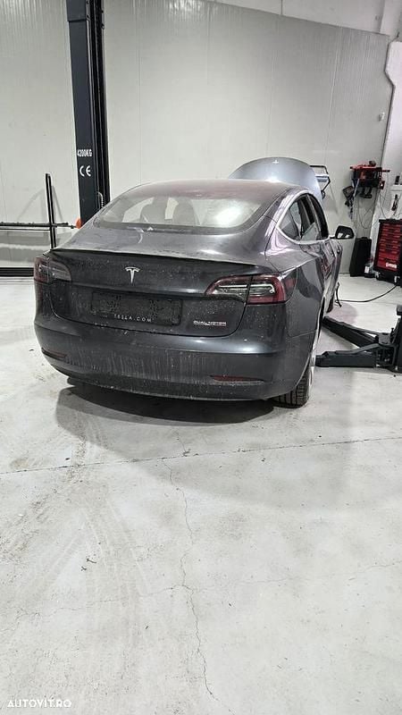 Second-hand Tesla Model 3 Performance 392 kW (534 CP) 2019 Culoaregri Berlinǎ