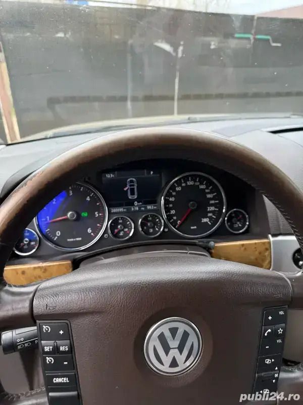Utilizat 2010 VW Touareg SUV | 7.000 EUR - Imagine 1/4