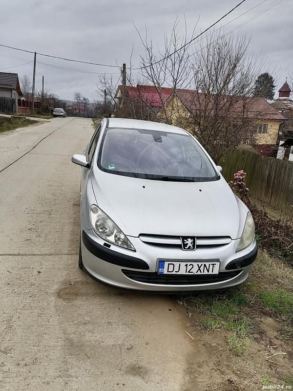 Second-hand Peugeot 307 80 CP (58 kW) 2003 Argintiu Berlinǎ