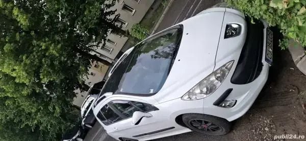 Utilizat 2010 Peugeot 308 Break | 1.800 EUR (Super Preț) - Imagine 1/4