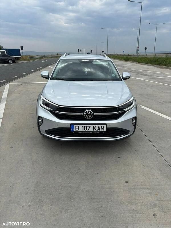 Culoareargint Utilizat 2023 VW Taigo Life SUV | 18.400 EUR (Super Preț) - Imagine 1/4