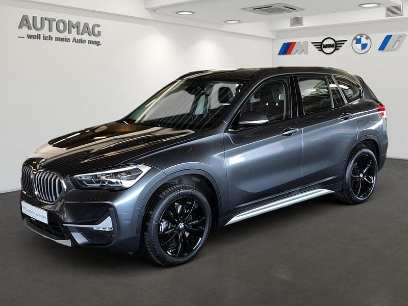 Utilizat 2022 BMW X1 xLine SUV | 37.773 EUR - Imagine 1/1