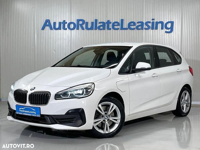 Culoarealb Utilizat 2021 BMW 225 Comfort Edition Monovolum | 17.490 EUR - Imagine 1/4
