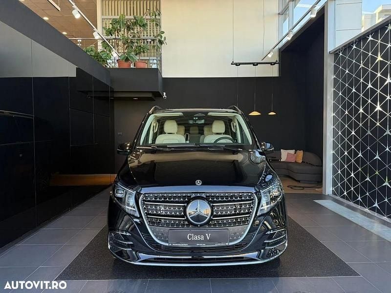 Culoarenegru Nouă 2025 Mercedes V300 Exclusive Monovolum | 115.990 EUR - Imagine 1/4