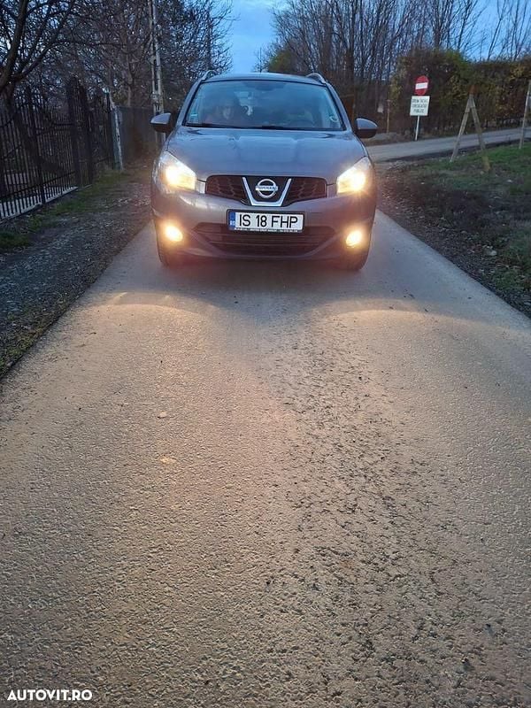 Second-hand Nissan Qashqai +2 Visia 110 CP (80 kW) 2011 Culoaregri SUV