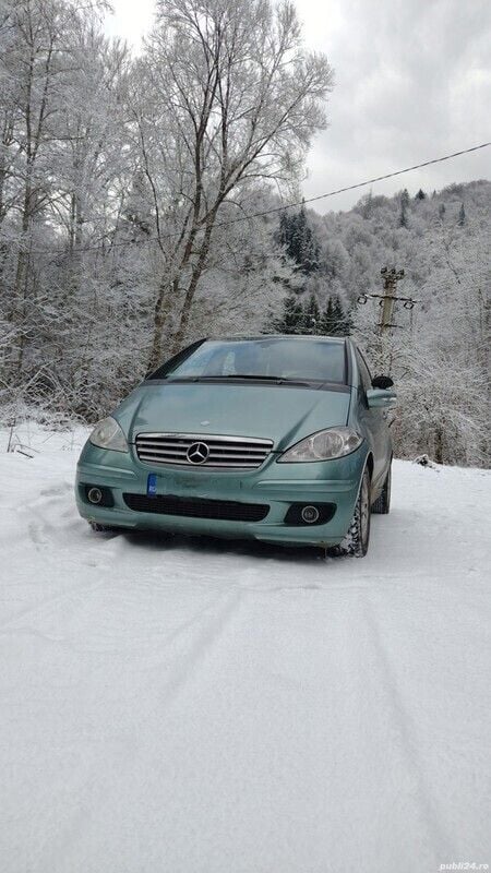 Albastru Utilizat 2005 Mercedes A160 Hatchback | 2.000 EUR - Imagine 1/4