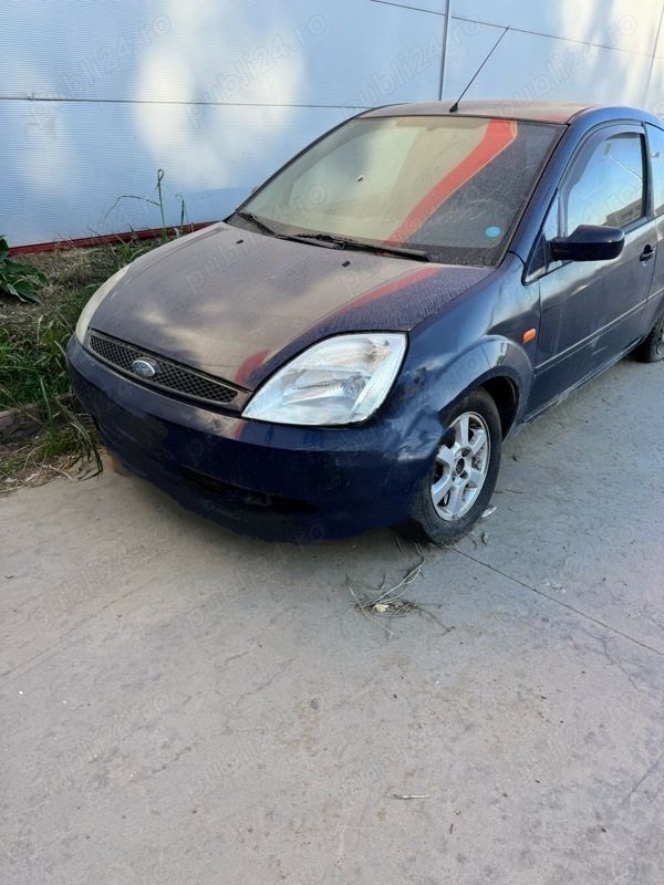 Utilizat 2005 Ford Fiesta Hatchback | 1.000 EUR - Imagine 1/4
