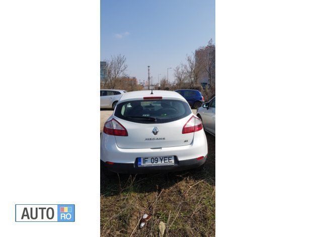 Second-hand Renault Mégane III 106 CP (77 kW) 2010 Alb Hatchback