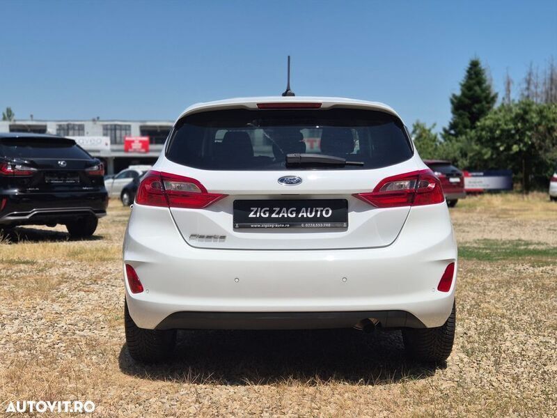 Second-hand Ford Fiesta Titanium 100 CP (73 kW) 2021 Alb Hatchback